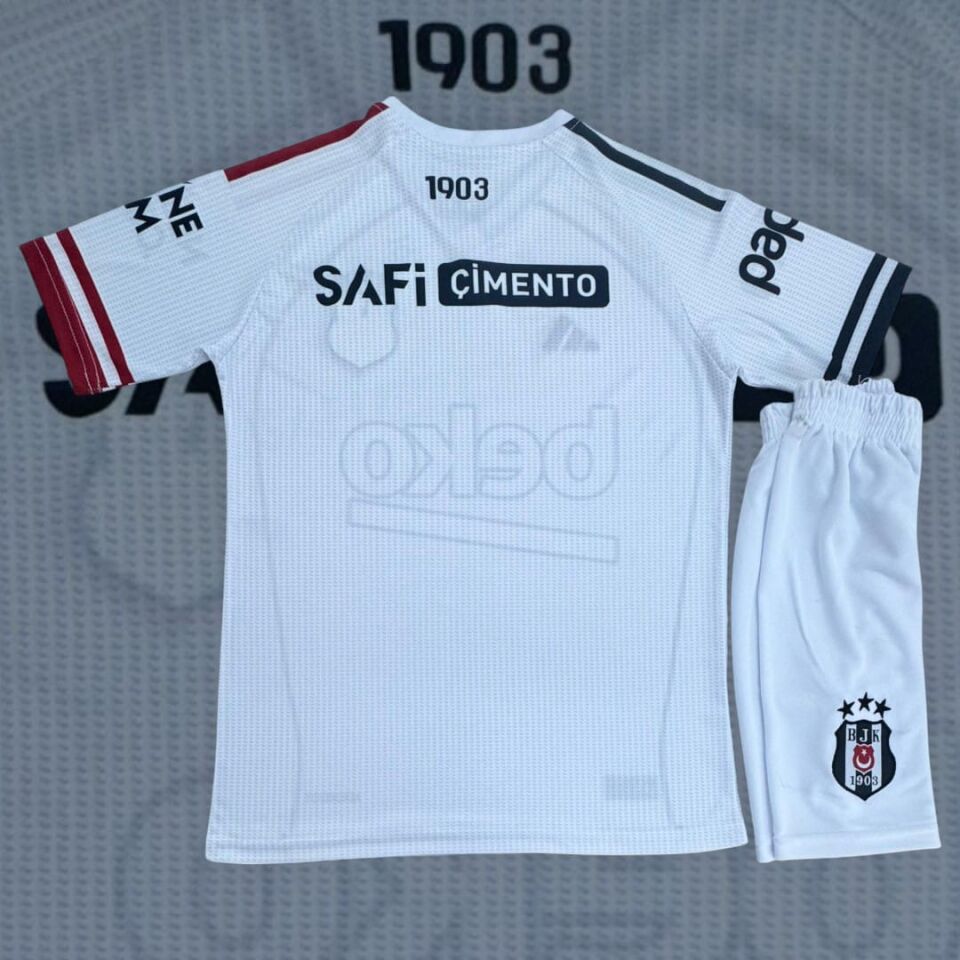 Beşiktaş Deplasman Boş & ( 27 Rafa ) Yeni Sezon 25/26