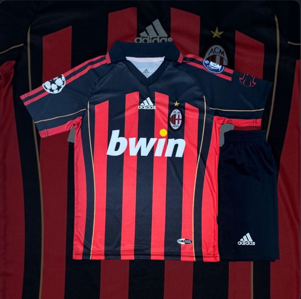 Vintage Milan Forması Özel Seri